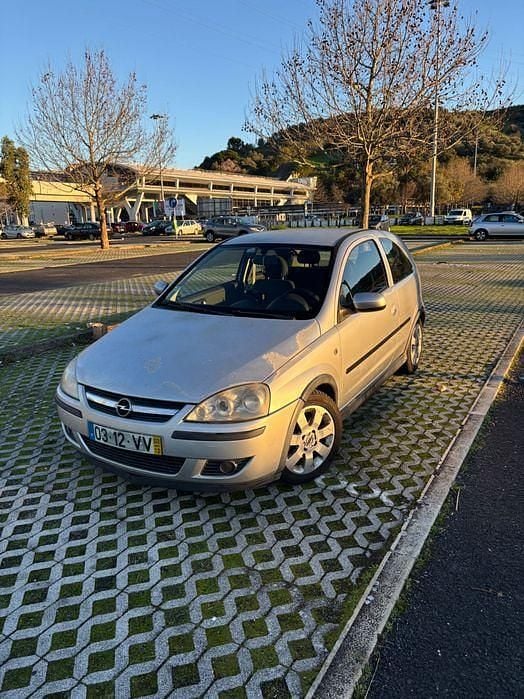 Usado 2003 Opel Corsa | € 1.200 (Bom preço) - Imagem 1/4