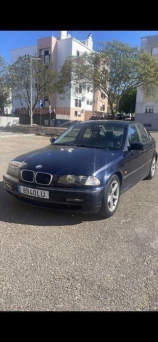 Usado 1998 BMW 320 Sedan | € 2.850 (Bom preço) - Imagem 1/4