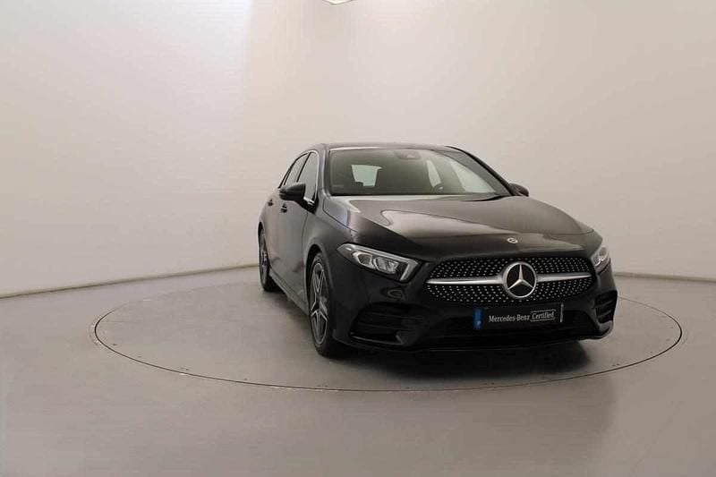 Preto Usado 2022 Mercedes A180 Citadino | € 29.990 (Super Preço) - Imagem 1/4