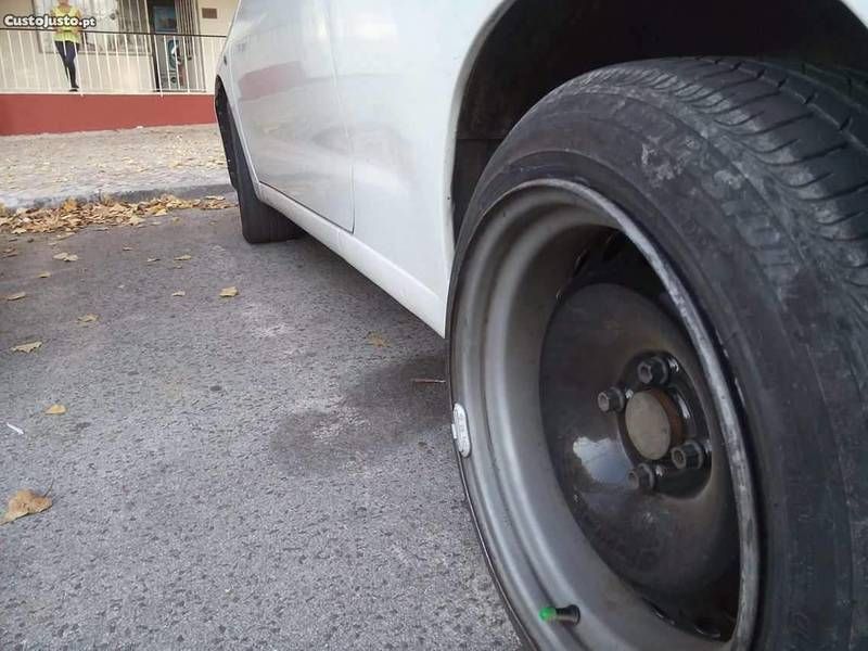 Vendido Seat 6k2 Carros usados para venda