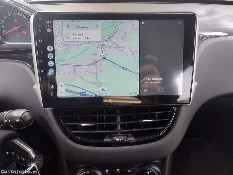 Preto Usado 2015 Peugeot 208 Active Citadino | € 7.750 (Super Preço) - Imagem 1/1