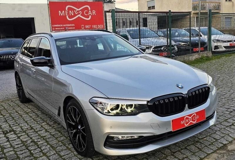Cinzento Usado 2017 BMW 520 Carrinha | € 25.999 (Preço justo) - Imagem 1/4
