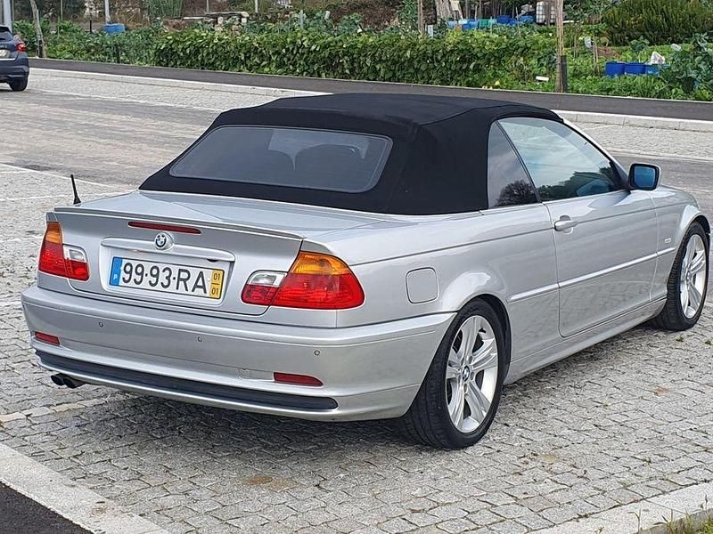 Usado BMW 320 170 HP (125 kW) 2001 Cabrios