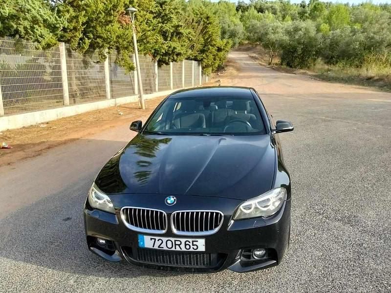 Preto Usado 2014 BMW 520 Sedan | € 16.500 (Preço justo) - Imagem 1/4
