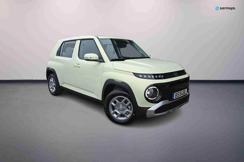 Preto Usado 2025 Hyundai Inster Comfort Citadino | € 25.000 - Imagem 1/4