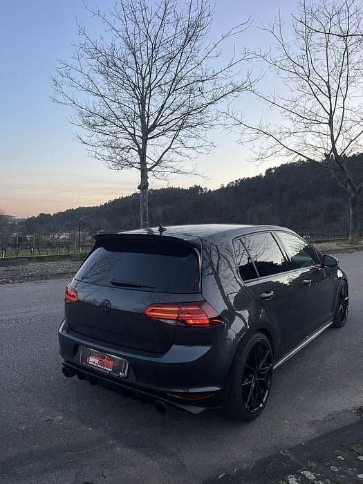 Usado VW Golf VII GTI 230 HP (169 kW) 2016 Sedan