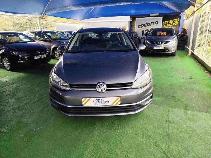 Usado VW Golf VII 116 HP (85 kW) 2017 Cinzento Carrinha