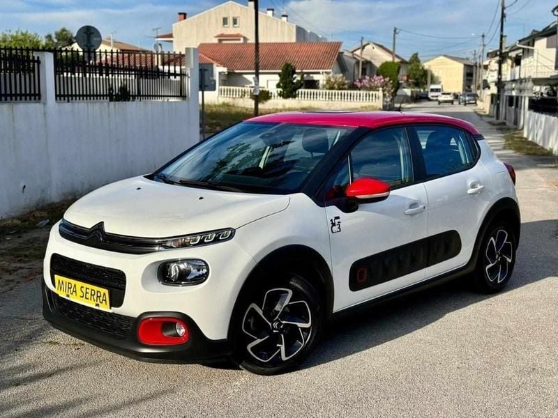 Branco Usado 2019 Citroën C3 Shine Citadino | € 13.990 (Preço justo) - Imagem 1/4