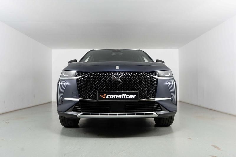 Usado DS Automobiles DS7 Crossback Rivoli 300 HP (220 kW) 2024 Azul escuro SUV