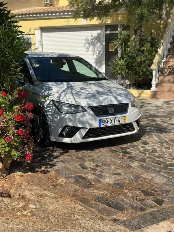 Branco Usado 2019 Seat Ibiza | € 14.900 (Preço elevado) - Imagem 1/4