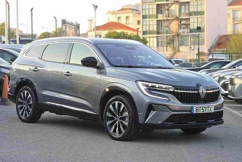 Cinzento Usado 2025 Renault Espace Techno Monovolume | € 39.990 - Imagem 1/4