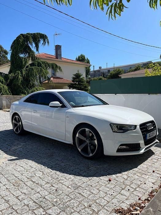 Usado 2012 Audi A5 S-Line Coupé | € 14.000 - Imagem 1/4