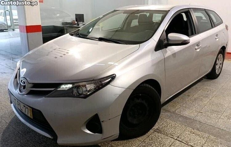 Cinza Usado 2015 Toyota Auris Touring Sports Active Carrinha | € 6.200 (Preço justo) - Imagem 1/1