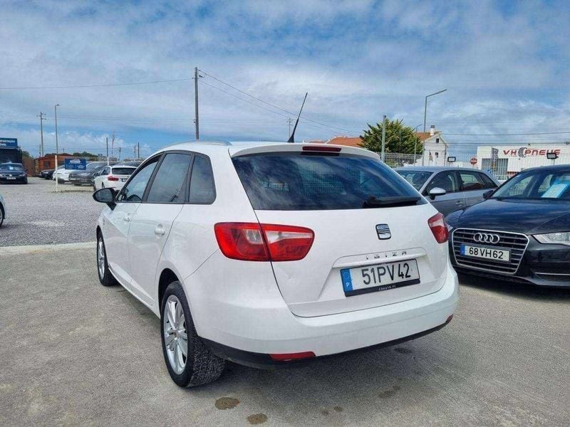 Usado Seat Ibiza ST Style 90 HP (66 kW) 2010 Branco Carrinha