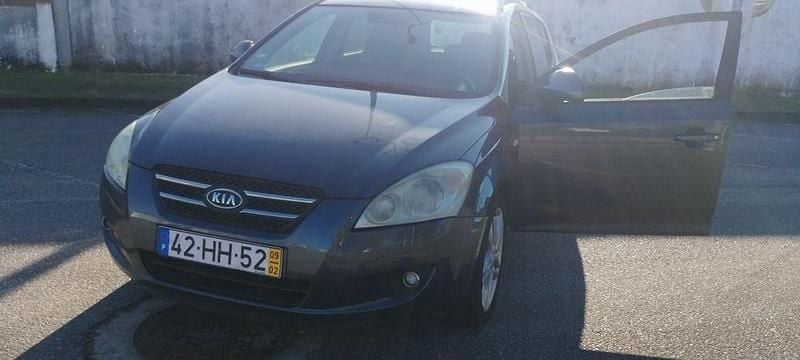 Usado 2009 Kia Ceed Citadino | € 3.250 (Preço justo) - Imagem 1/4