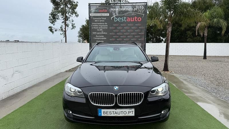 Usado BMW 530 Luxury Line 258 HP (189 kW) 2012 Preto Carrinha