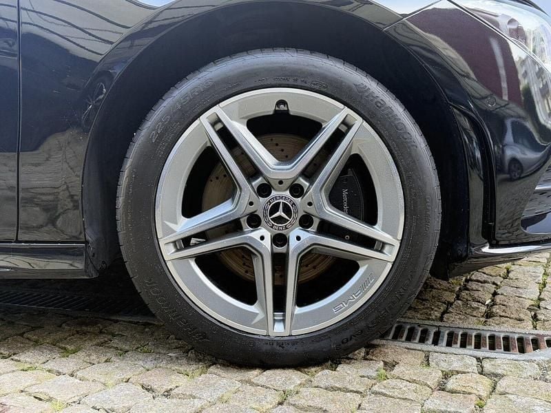 Usado Mercedes CLA250e Shooting Brake AMG line 218 HP (160 kW) 2022 Preto Carrinha