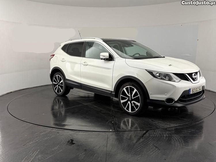 Branco Usado 2015 Nissan Qashqai SUV | € 10.000 (Super Preço) - Imagem 1/1