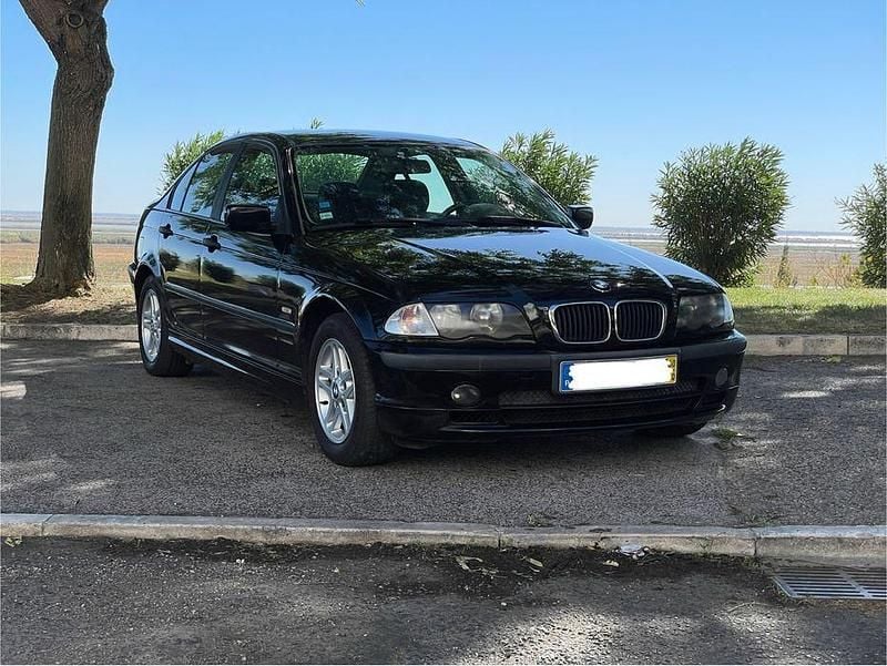 Usado 2000 BMW 320 Sport Line Sedan | € 5.450 (Preço justo) - Imagem 1/4