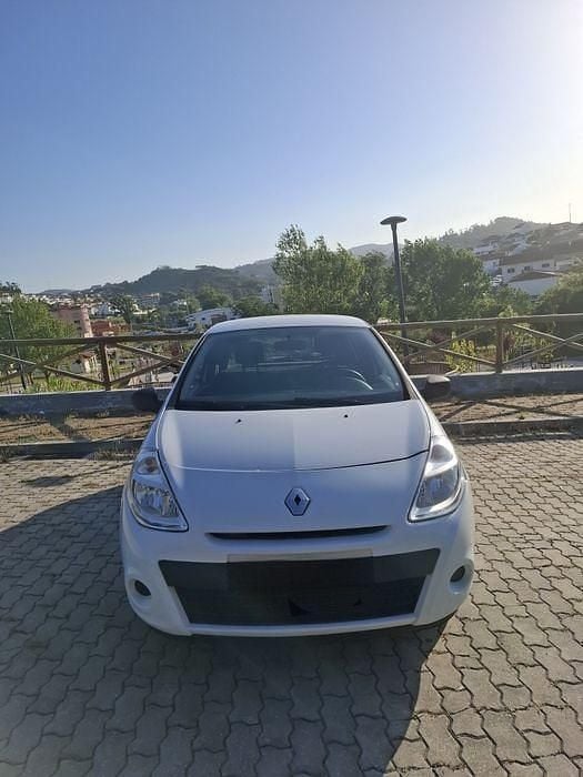 Usado 2010 Renault Clio II | € 3.500 (Bom preço) - Imagem 1/4