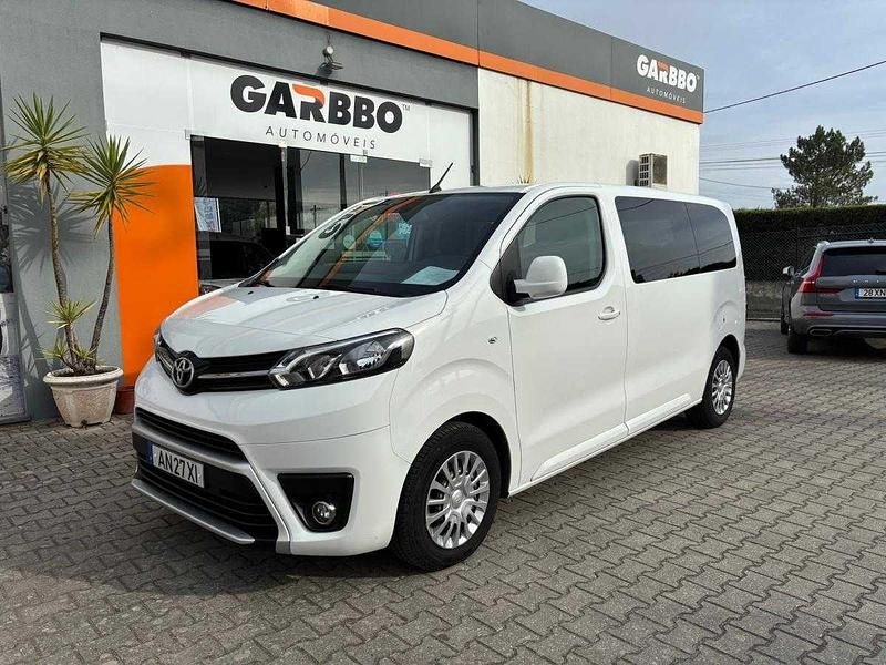 Branco Usado 2022 Toyota Proace Van | € 31.950 (Preço elevado) - Imagem 1/4