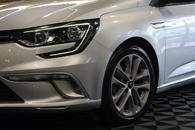 Usado Renault Mégane GT Line GT-Line 115 HP (84 kW) 2020 Cinza antracite Carrinha