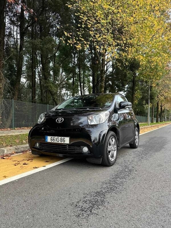 Preto Usado 2009 Toyota iQ Citadino | € 8.650 (Preço elevado) - Imagem 1/4