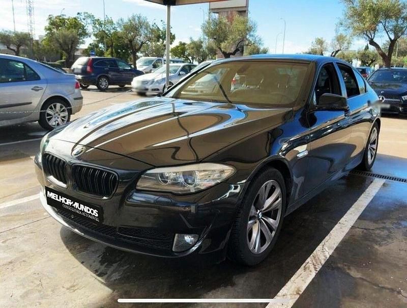 Preto Usado 2011 BMW 520 Sedan | € 14.990 (Preço justo) - Imagem 1/4