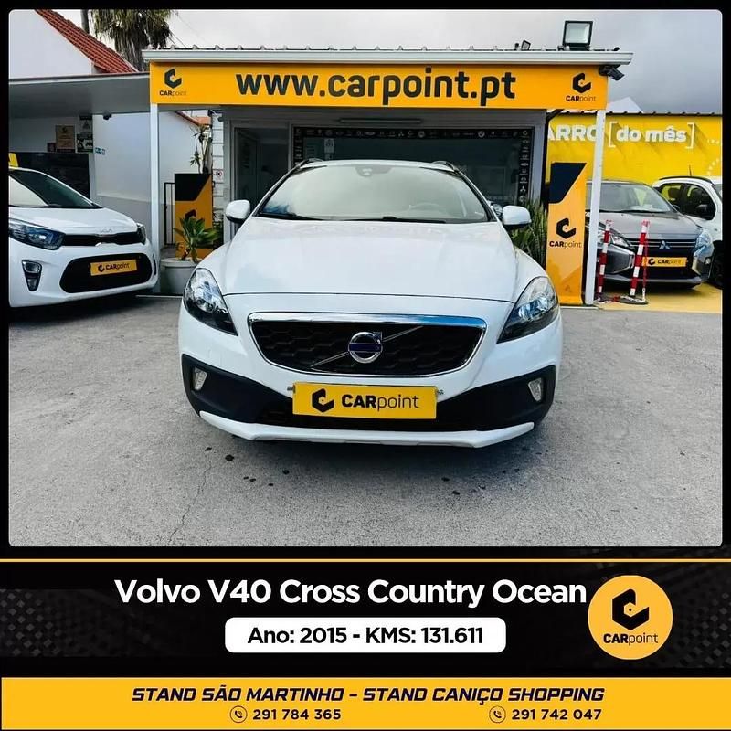 Branco Usado 2015 Volvo V40 Ocean Race Carrinha | € 17.900 (Preço elevado) - Imagem 1/4