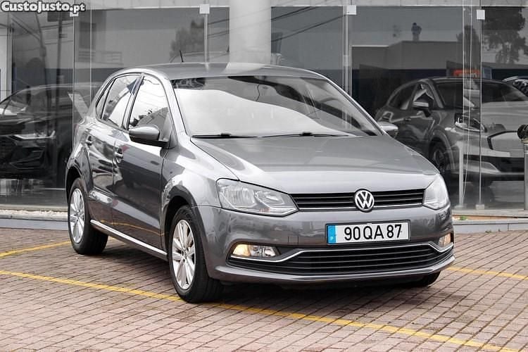 Cinza Usado 2015 VW Polo Citadino | € 9.990 (Preço justo) - Imagem 1/1