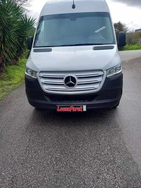 Usado Mercedes Sprinter 115 HP (84 kW) 2019 Branco Van