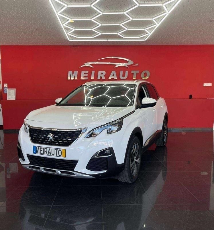 Branco Usado 2020 Peugeot 3008 Allure Carrinha | € 22.000 (Preço justo) - Imagem 1/4