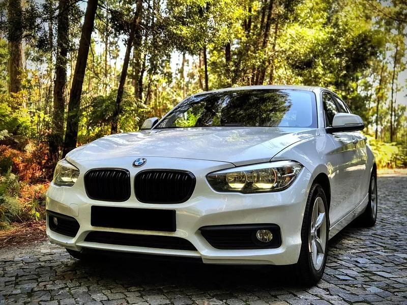 Usado BMW 116 Sport Line 116 HP (85 kW) 2017 Branco Citadino