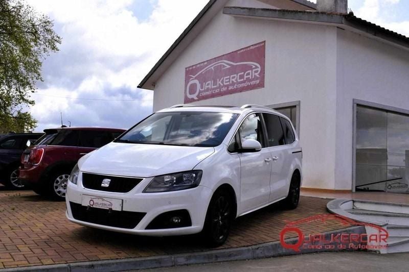 Branco Usado 2013 Seat Alhambra Ecomotive Monovolume | € 14.750 - Imagem 1/4