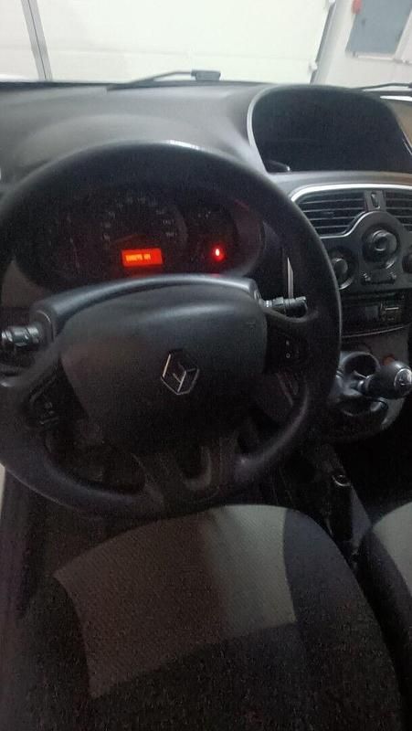 Usado Renault Kangoo Business 80 HP (58 kW) 2020 Branco Sedan