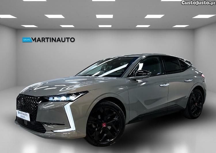 Cinza Usado 2024 DS Automobiles DS4 Performance SUV | € 27.900 (Preço justo) - Imagem 1/1