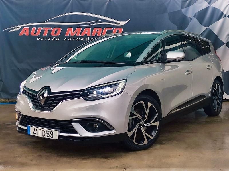 Cinza Usado 2017 Renault Scénic IV Bose Edition Monovolume | € 19.900 (Preço justo) - Imagem 1/4