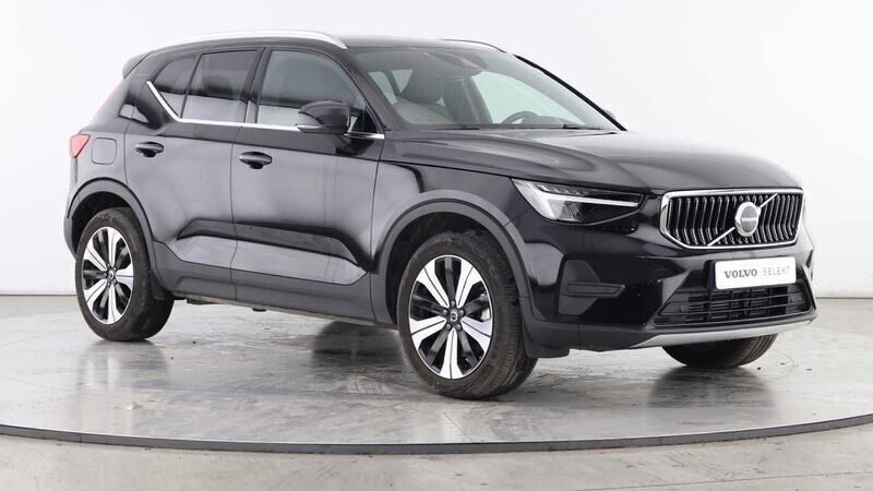 Preto Usado 2024 Volvo XC40 SUV | € 42.200 (Caro) - Imagem 1/4