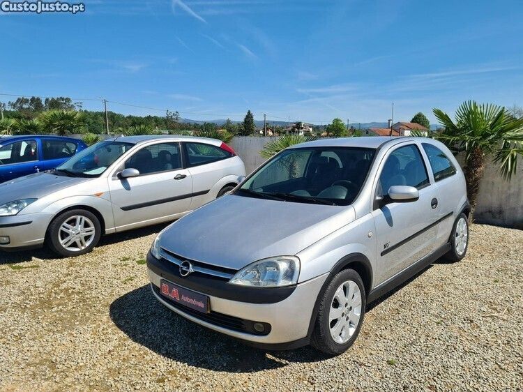 Cinza Usado 2003 Opel Corsa Citadino | € 2.900 (Preço justo) - Imagem 1/1