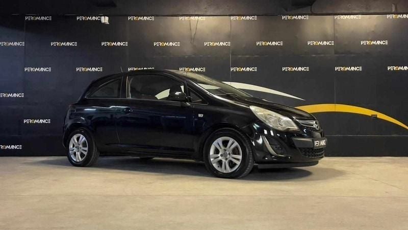 Preto Usado 2012 Opel Corsa Citadino | € 7.900 (Caro) - Imagem 1/4