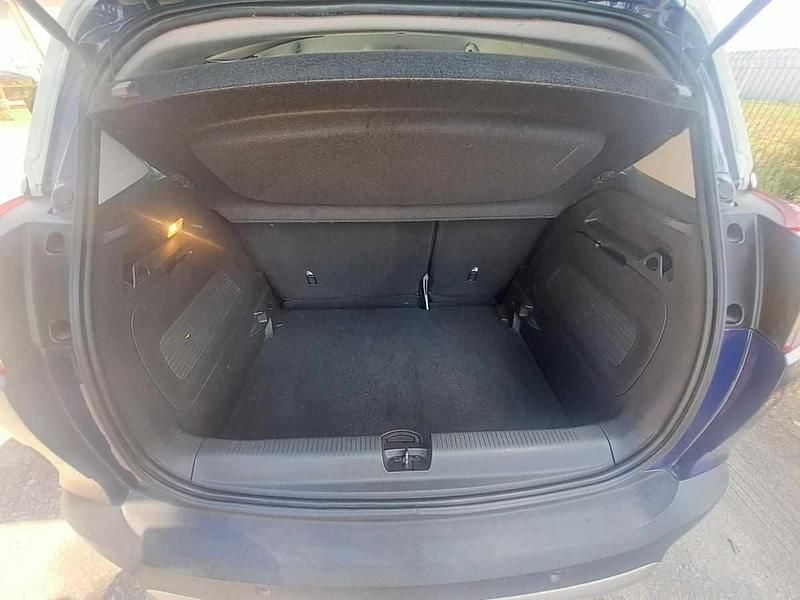 Usado Opel Crossland X 120 HP (88 kW) 2018 Azul SUV