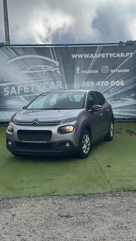 Cinzento Usado 2019 Citroën C3 PureTech Citadino | € 14.500 (Preço justo) - Imagem 1/4