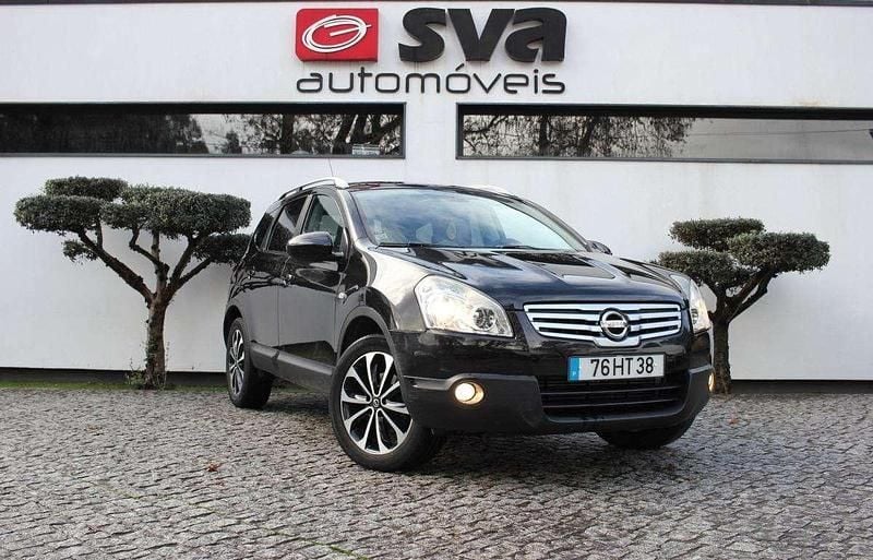 Usado Nissan Qashqai +2 106 HP (77 kW) 2009 Preto SUV