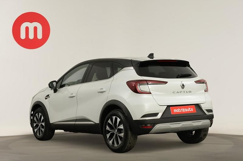 Usado Renault Captur Techno 100 HP (73 kW) 2024 SUV