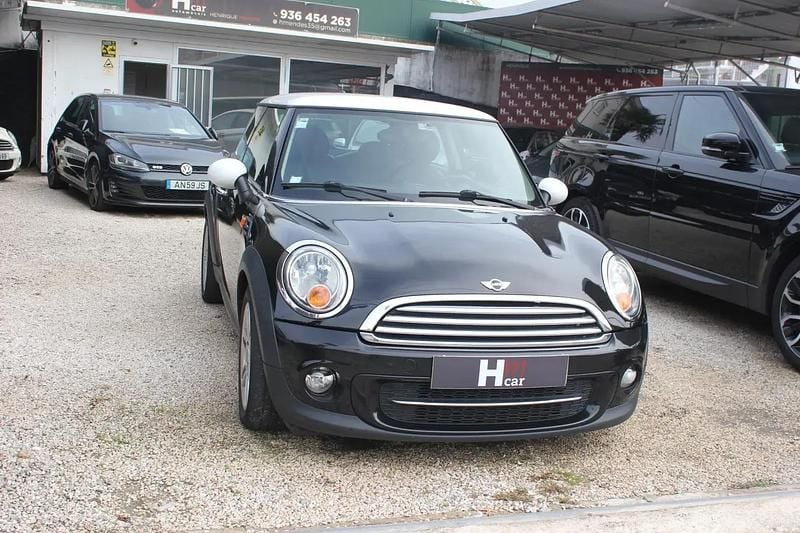 Usado Mini Cooper Coupé 112 HP (82 kW) 2011 Preto Coupé