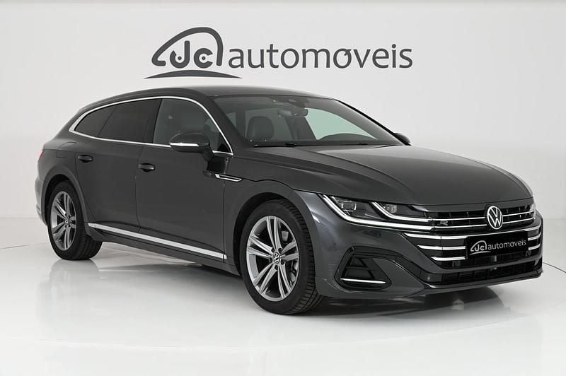 Cinza Usado 2024 VW Arteon R-line Carrinha | € 40.500 (Preço justo) - Imagem 1/4