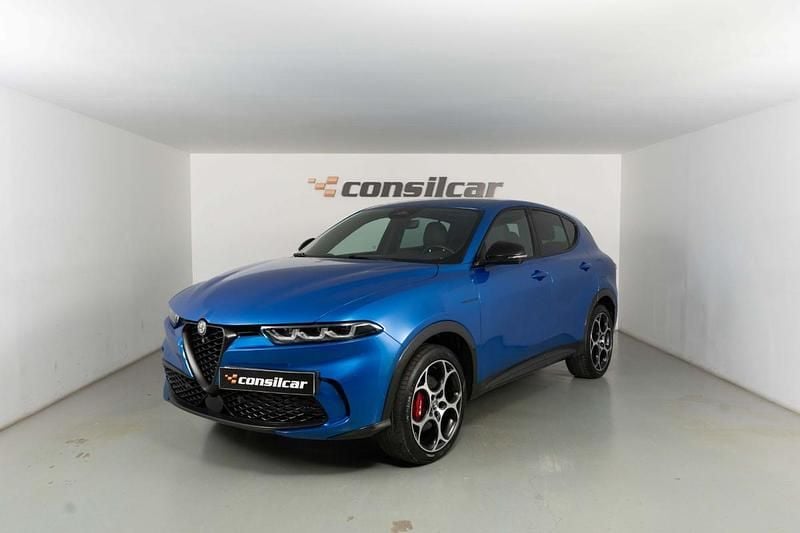 Azul Usado 2023 Alfa Romeo Tonale Veloce SUV | € 32.980 (Preço justo) - Imagem 1/4