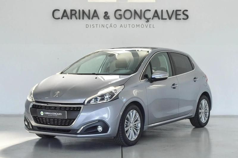 Cinza Usado 2019 Peugeot 208 Allure Citadino | € 12.750 (Preço justo) - Imagem 1/4
