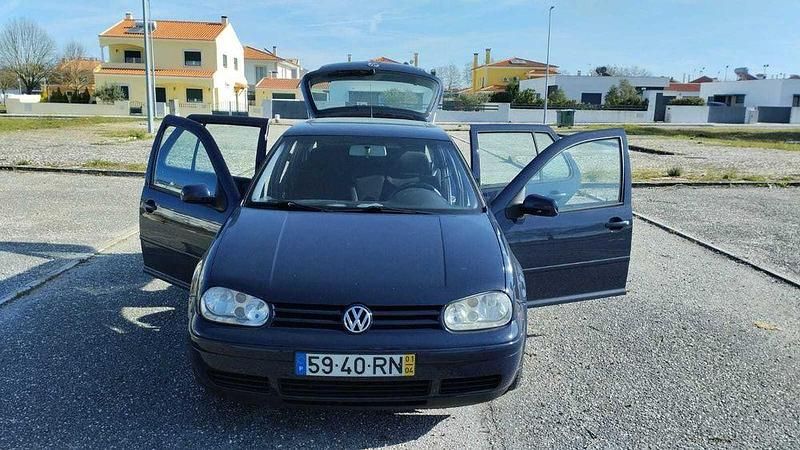 Usado VW Golf IV 110 HP (80 kW) 2001 Sedan