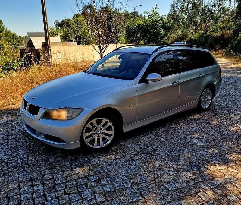 Usado 2008 BMW 318 Carrinha | € 4.000 - Imagem 1/4